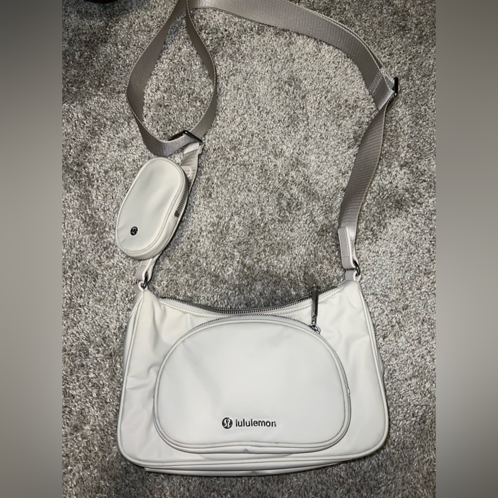 lululemon Crossbody Bag Casual Crossbody with Nano Pouch 2L